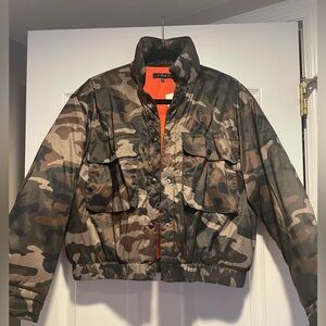 Women’s army puffer jacket